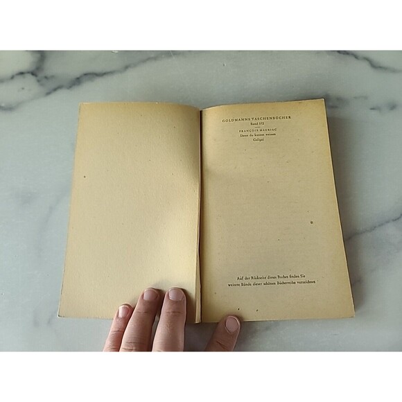 Denn Du Kannst Weinen(Because You Can Cry) Galigai Paperback - Picture 2 of 10